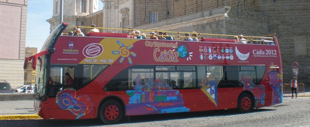 Descubre Cádiz con el Autobús Turístico